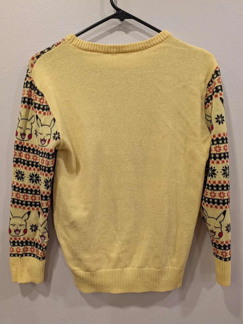 Pokémon Pikachu Fair Isle Knit Sweater Yellow Crewneck Pullover L Women's S